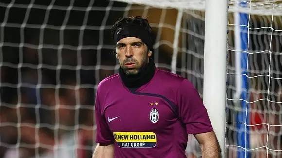 斯洛特：失去伊萨克是沉重打击，和狼队一起怀念若塔（斯洛特称伊萨克缺席是巨大打击，将与狼队共同追忆若塔）