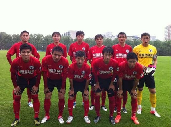 篮球火箭球员连续三场命中关键投篮