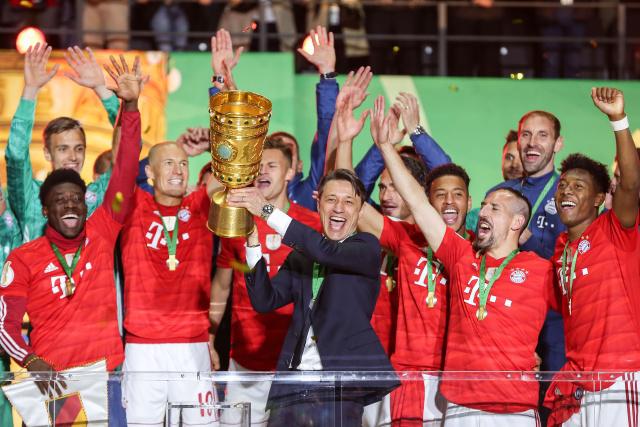 国米尤文争夺曼城后卫阿克！蓝月亮冬窗标价3500万欧（阿克冬窗标价3500万欧，国米与尤文争抢曼城中卫）