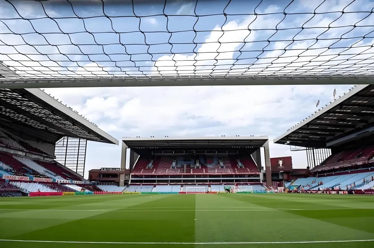 戴奇：哈兰德是进球机器；冬窗我们很可能不会有大动作（戴奇：哈兰德堪称高产射手；冬季转会窗我们大概率不会有大手笔）